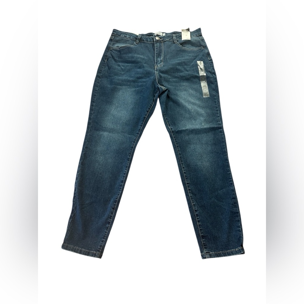 Rue21 High Rise Blue Jeans with Cropped Fit Ultimate Stretch 16R - Picture 12 of 12